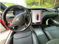 Bild 7: Tesla Model S 75 D