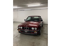 Fotografia 4: BMW E30 Cabriolet 320i