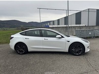 Bild 2: Tesla Model 3 Standart Range Plus