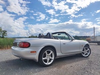 Bild 2: Mazda MX-5 1.6 Tradition Youngster