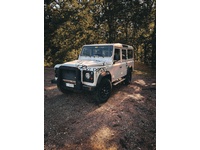 Fotografia 4: Land Rover Defender 110 2.4 Tdi SW