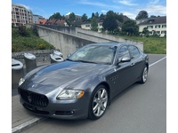 Fotografia 2: Maserati Quattroporte 4.2 V8