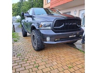 Fotografia 3: Dodge RAM 1500 5.7 V8 Crew Cap Sport