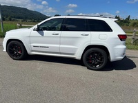 Fotografia 2: Jeep Grand Cherokee 6.4 V8 HEMI SRT8