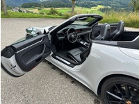 Bild 6: Porsche 911 Cabriolet 3.0 Carrera PDK