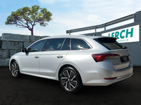 Image 4: Skoda Octavia Combi 1.4 TSI PHEV Style DSG