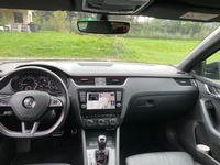 Bild 4: Skoda Octavia Combi 2.0 TDI 184 RS Prag 4x4 DSG