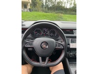 Image 5: Skoda Octavia Combi 2.0 TDI 184 RS Prag 4x4 DSG