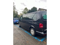 Image 2: VW T5 Caravelle 2.0 TDI Comfortline