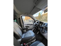 Bild 4: VW T5 Caravelle 2.0 TDI Comfortline