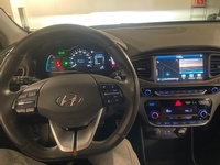 Image 7: Hyundai Ioniq Electric Vertex