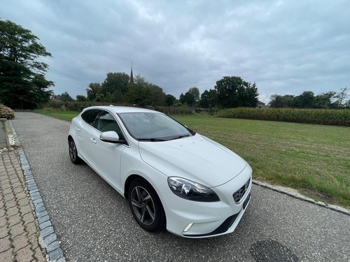 Volvo V40 2.0 D2 Kinetic R-Design S/S