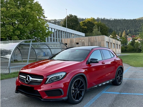 Mercedes-Benz GLA-Klasse X156 GLA 45 AMG 4m