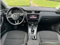 Image 8: Skoda Octavia Combi 2.0 TDI 150 Ambition 4x4 DSG