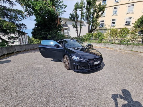 Audi TTS Roadster 2.0 TFSI quattro S-Tronic