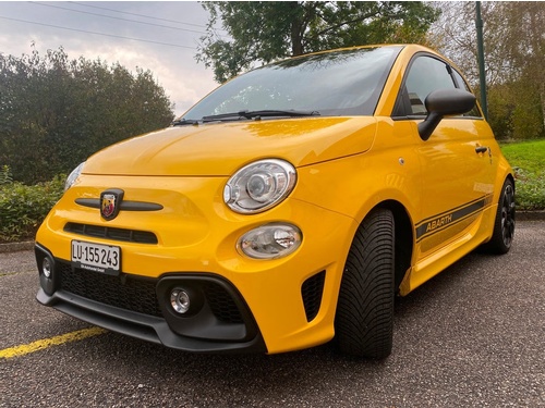 Fiat 595 Abarth 1.4 T-Jet 180 Competizione