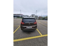 Bild 2: Renault Grand Scénic 1.6 dCi 160 Bose EDC