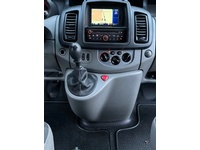 Bild 3: Opel Vivaro 2.5 CDTI 2.9t L1H1