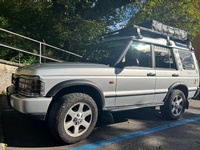 Bild 2: Land Rover Discovery 4.0 V8 S