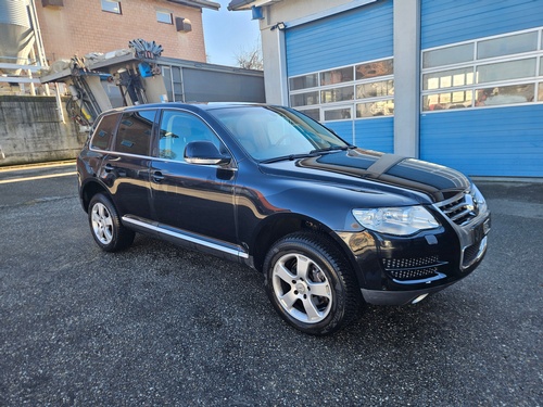 VW Touareg 3.0 V6 TDI 240