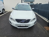 Bild 2: Volvo XC60 2.4 D4 Momentum AWD
