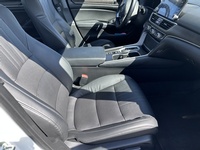 Bild 9: Honda Accord EX-L Hybrid