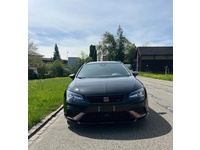 Bild 2: Seat Leon ST 2.0 TSI 300 Cupra 4Drive DSG
