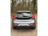 Bild 3: Volvo V40 2.0 D2 Basis S/S