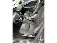 Bild 6: Volvo V40 2.0 D2 Basis S/S