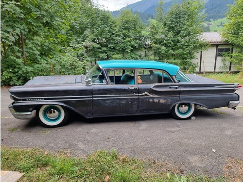 Ford Monterey