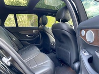Bild 5: Mercedes-Benz C-Klasse S205 Kombi C 250 d Swiss Star 4matic