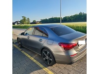 Bild 2: Mercedes-Benz A-Klasse V177 Limousine A 220 d Progressive