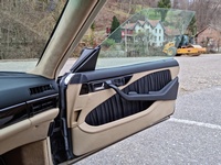Bild 5: Mercedes-Benz C126 Coupé 560 SEC