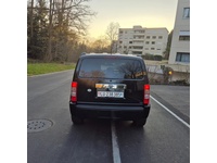 Bild 3: Dodge Nitro 2.8 CRD R/T
