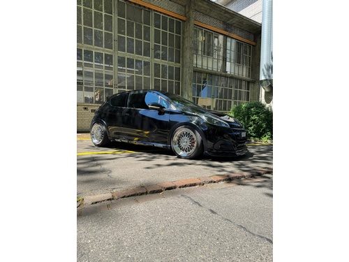 Peugeot 208 1.6 Turbo GTi Sport