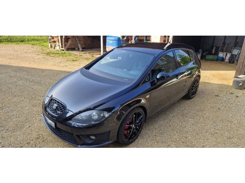 Seat Leon 2.0 TSI R310 White Edition
