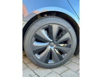 Bild 6: Tesla Model S Basis