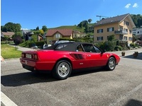 Bild 2: Ferrari Mondial 3.2 Cabrio