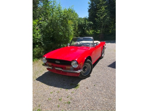 Triumph TR6 PI