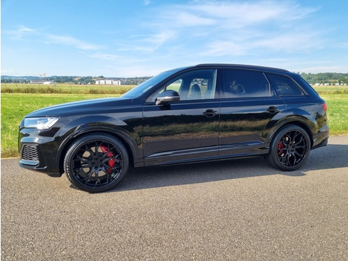 Audi SQ7 SUV 4.0 V8 TFSI quattro T-Tronic