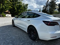 Bild 3: Tesla Model 3 Performance D