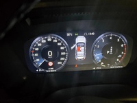 Bild 4: Volvo XC40 1.5 T2 Momentum Light