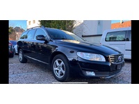 Bild 2: Volvo V70 2.0 D4 Kinetic
