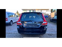 Bild 3: Volvo V70 2.0 D4 Kinetic