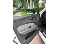 Bild 6: Volvo XC60 2.0 B4 MH R-Design AWD