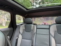Bild 7: Volvo XC60 2.0 B4 MH R-Design AWD