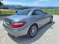 Bild 4: Mercedes-Benz SLK-Klasse R172 Cabriolet SLK 200 BlueEffic. Bild 4: Mercedes-Benz SLK-Klasse R172 Cabriolet SLK 200 BlueEffic.