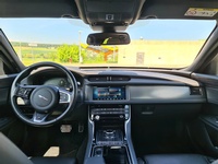 Bild 5: Jaguar XF 3.0 V6 S/C S AWD Bild 5: Jaguar XF 3.0 V6 S/C S AWD