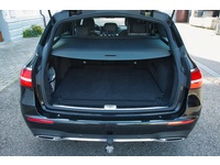Bild 7: Mercedes-Benz E-Klasse S213 Kombi E 220 d Swiss Star AMG Line 4m Bild 7: Mercedes-Benz E-Klasse S213 Kombi E 220 d Swiss Star AMG Line 4m