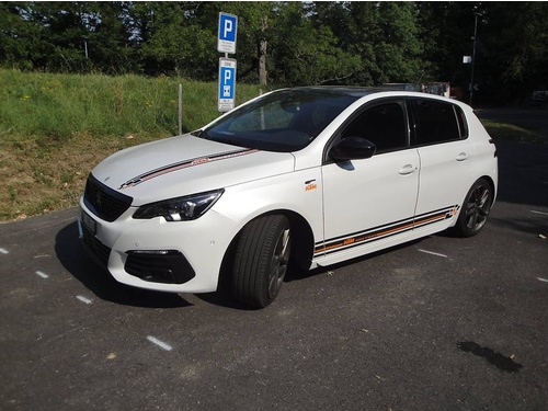 Peugeot 308 2.0 BlueHDi 180 GT